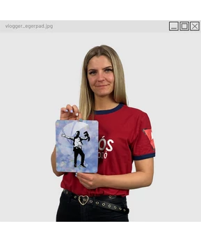 Alex Csigér - Vlogger egérpad