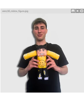 Venc30 - Roblox figura ( alvóka )